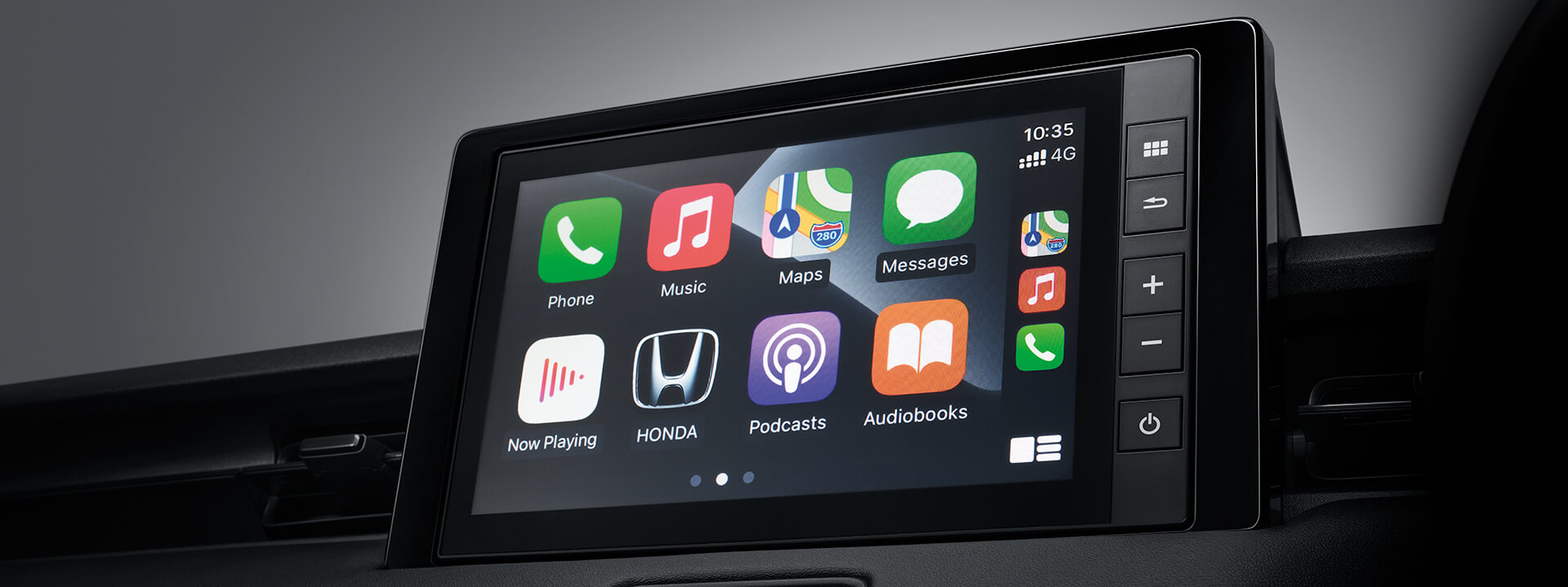 ระบบเครื่องเสียงหน้าจอสัมผัสขนาด 8 นิ้ว แบบ Advanced Touch รองรับ Apple CarPlay และ Android Auto